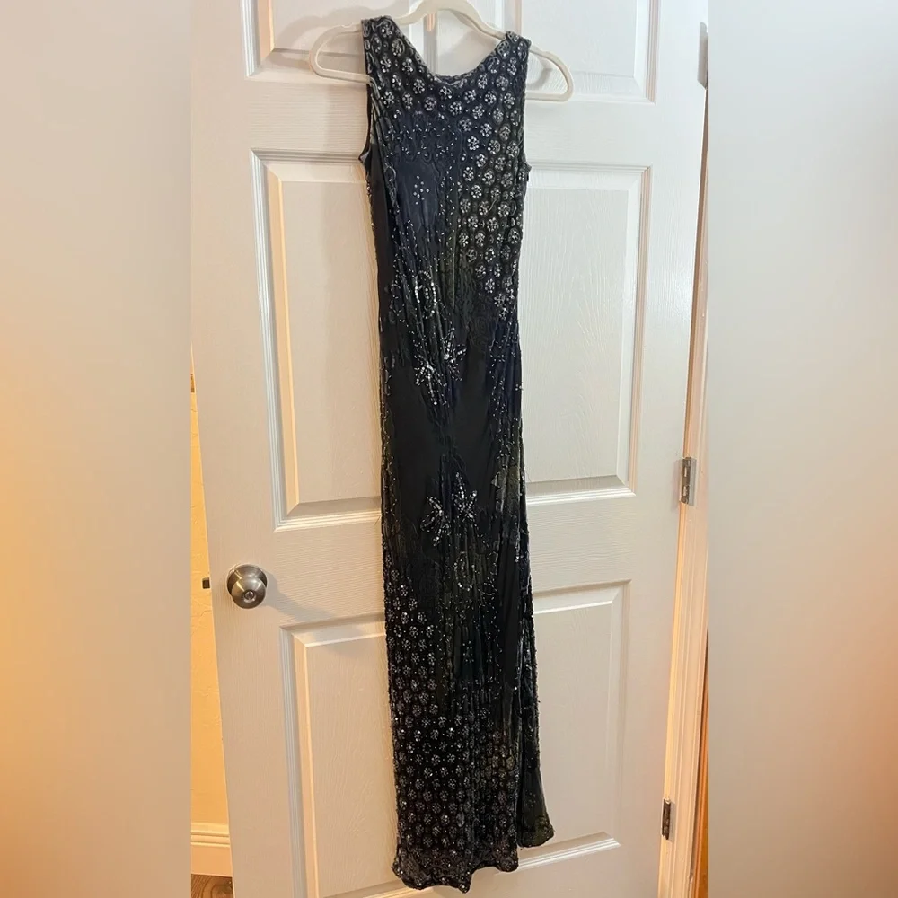 Sue Wong Velvet Burnout Beaded Dress 10 - Picture 9 of 11